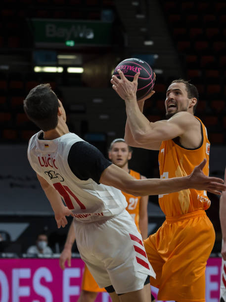 激情不仅提 激情不仅提