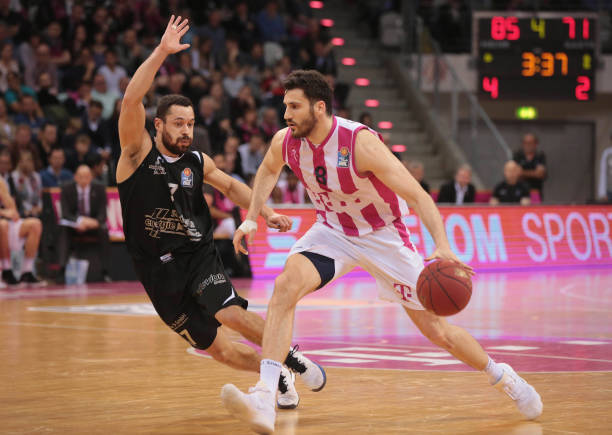 绝非偶然 绝非偶然