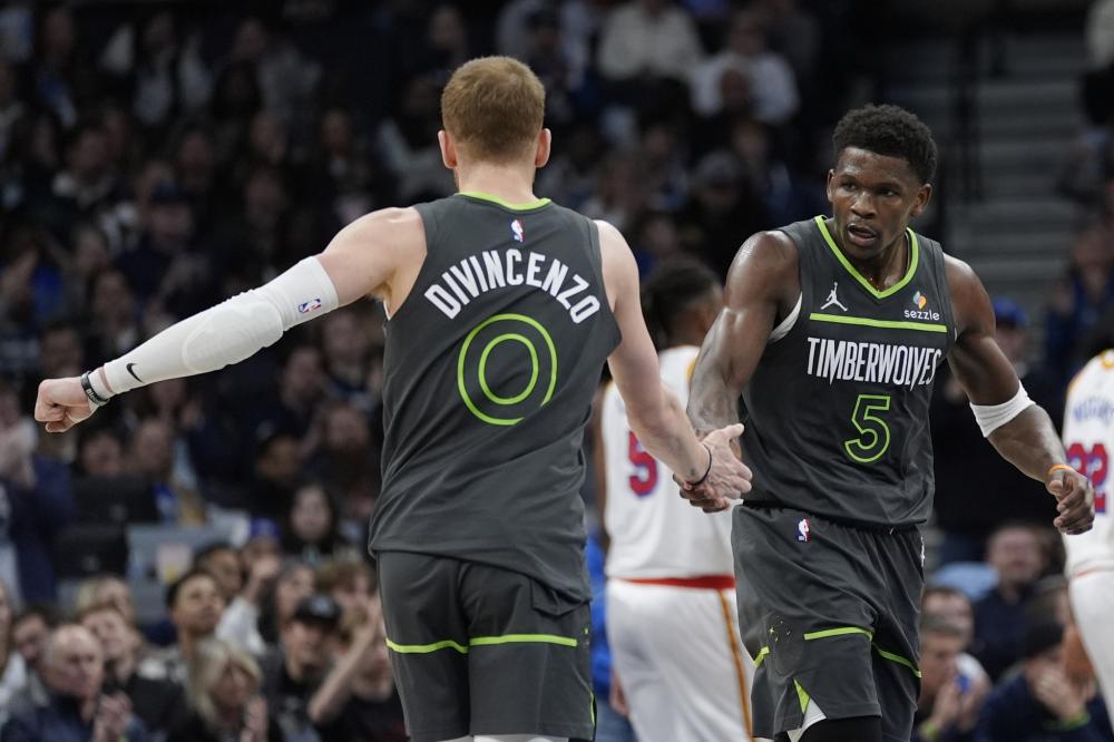 不断制造威 不断制造威