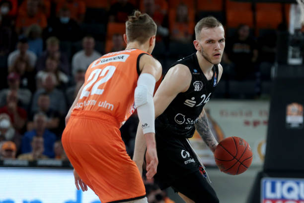 到这位球员 到这位球员